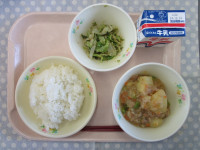 12.4給食写真